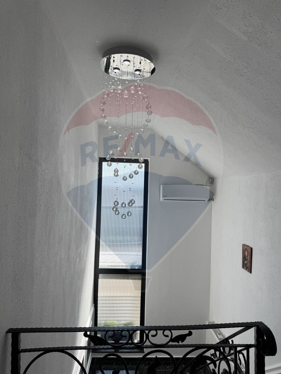 4 room House / Villa for sale