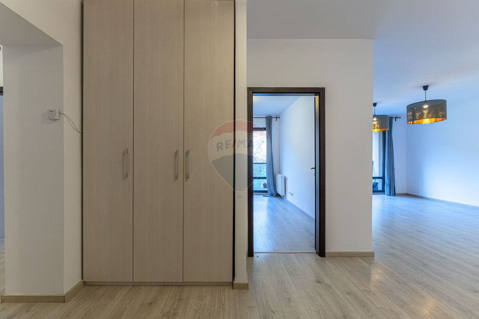 Apartament cu 4 camere de închiriat Tampa Gardens Racadau etaj 10/12