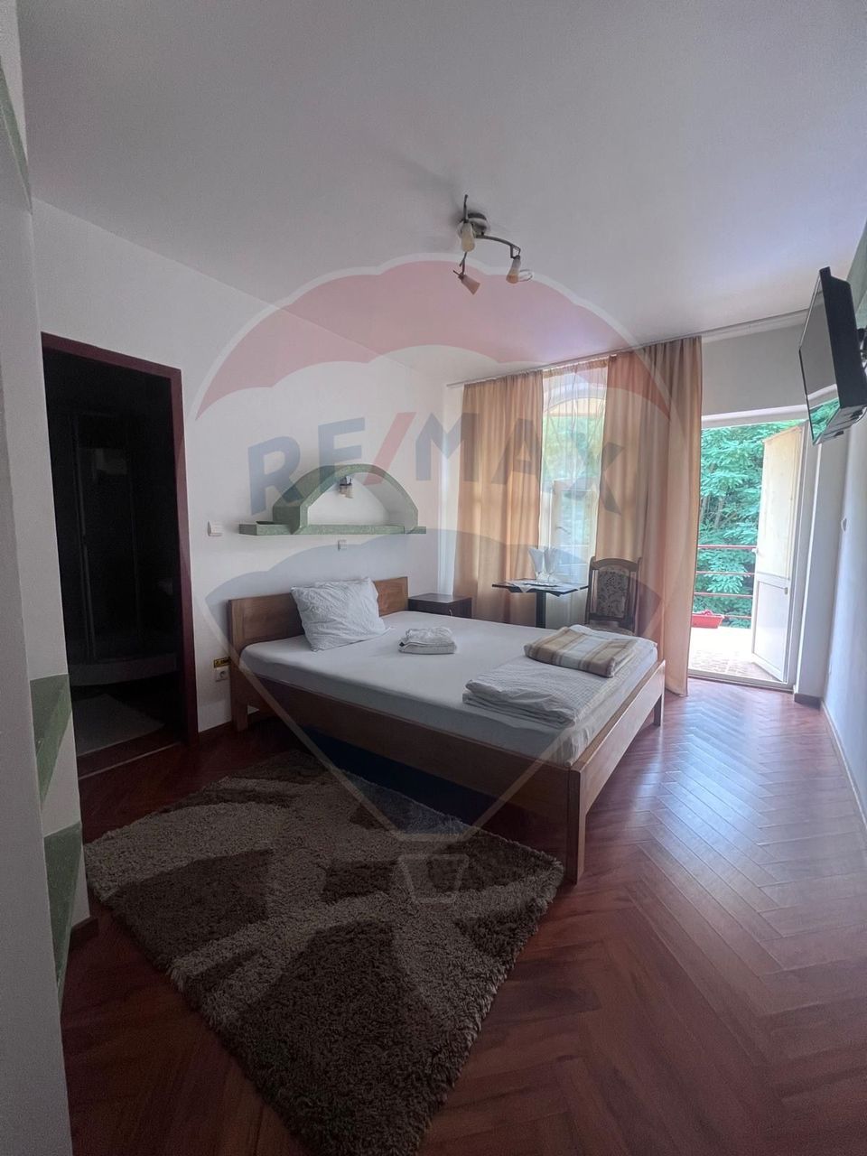 3,000sq.m Proprietate specială for sale