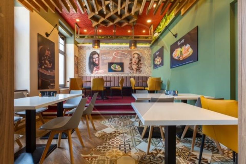 400sq.m Proprietate specială for sale, Ultracentral area