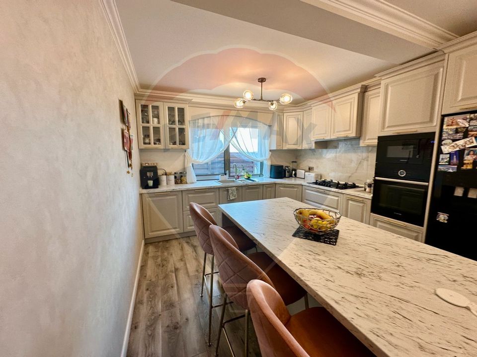 7 room House / Villa for sale