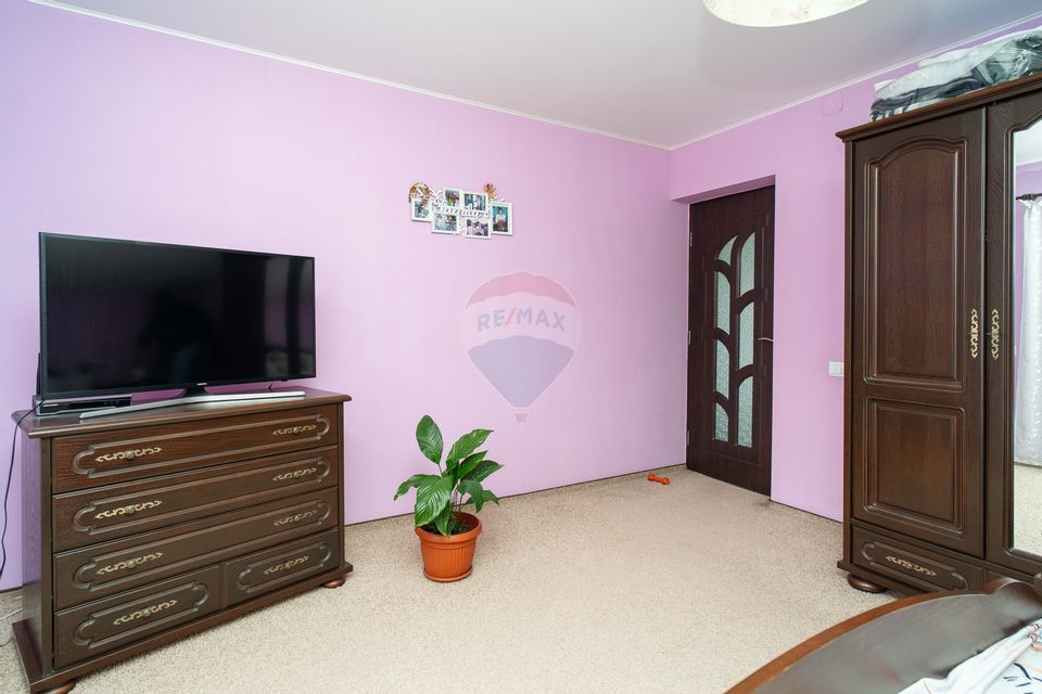 5 room House / Villa for sale