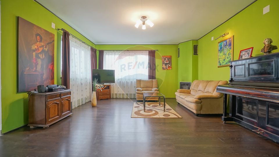 Casă de vânzare, Bod, Brașov