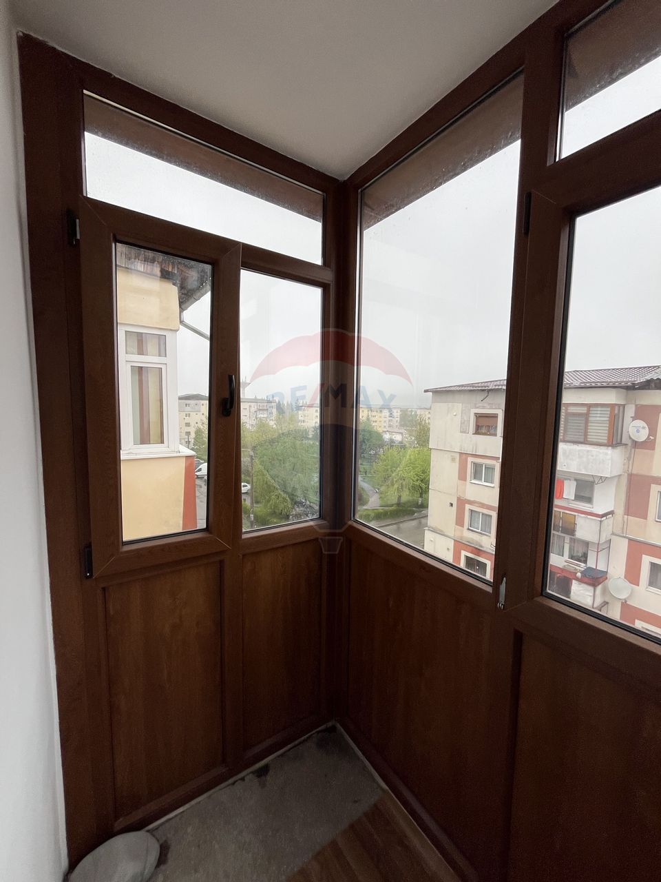 Apartament spațios de vânzare in GRUI - Câmpulung