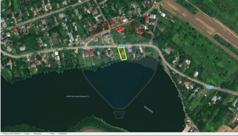 Land 533 sqm, opening 16 m to DJ + opening to Lake Maineasca