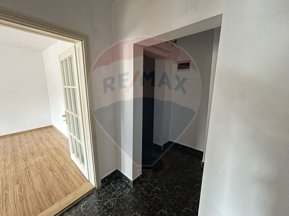 3 room Apartment for sale, Central area