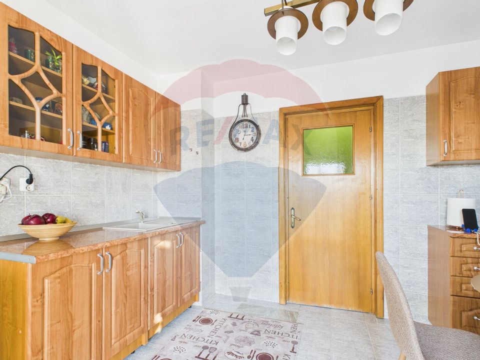 Apartament deosebit de 4 camere zona Decebal - Piata Alba Iulia