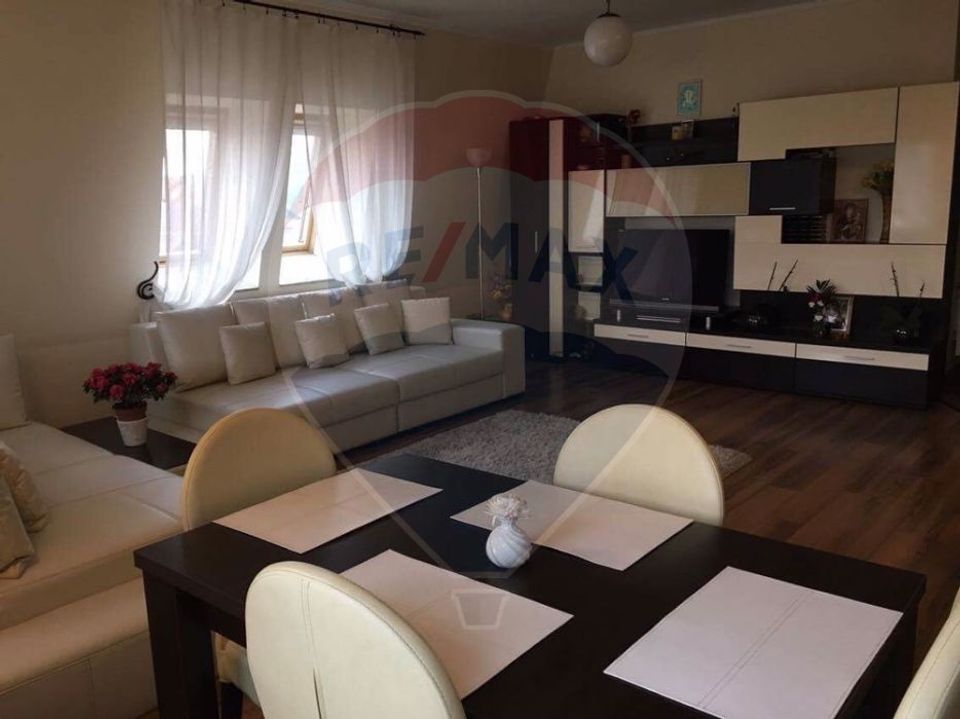 4 room Apartment for rent, Orasul Vechi area