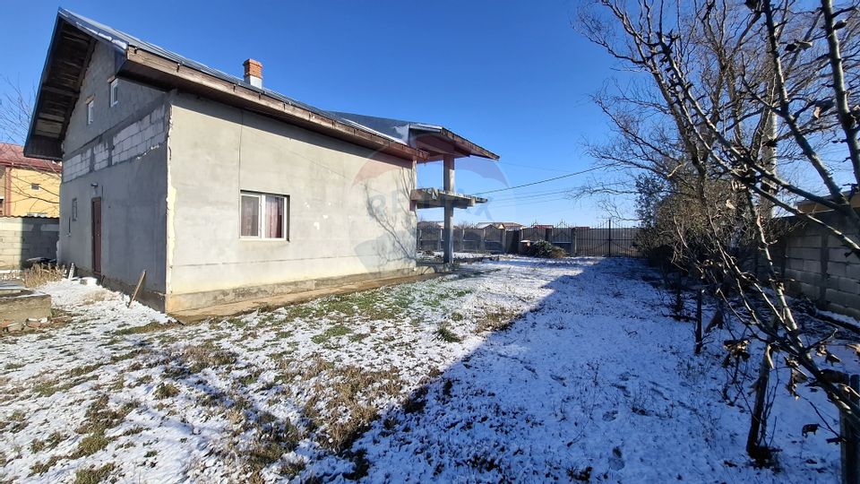 Detached house Dascalu, Ilfov, land in concession 941 sqm, DJ200