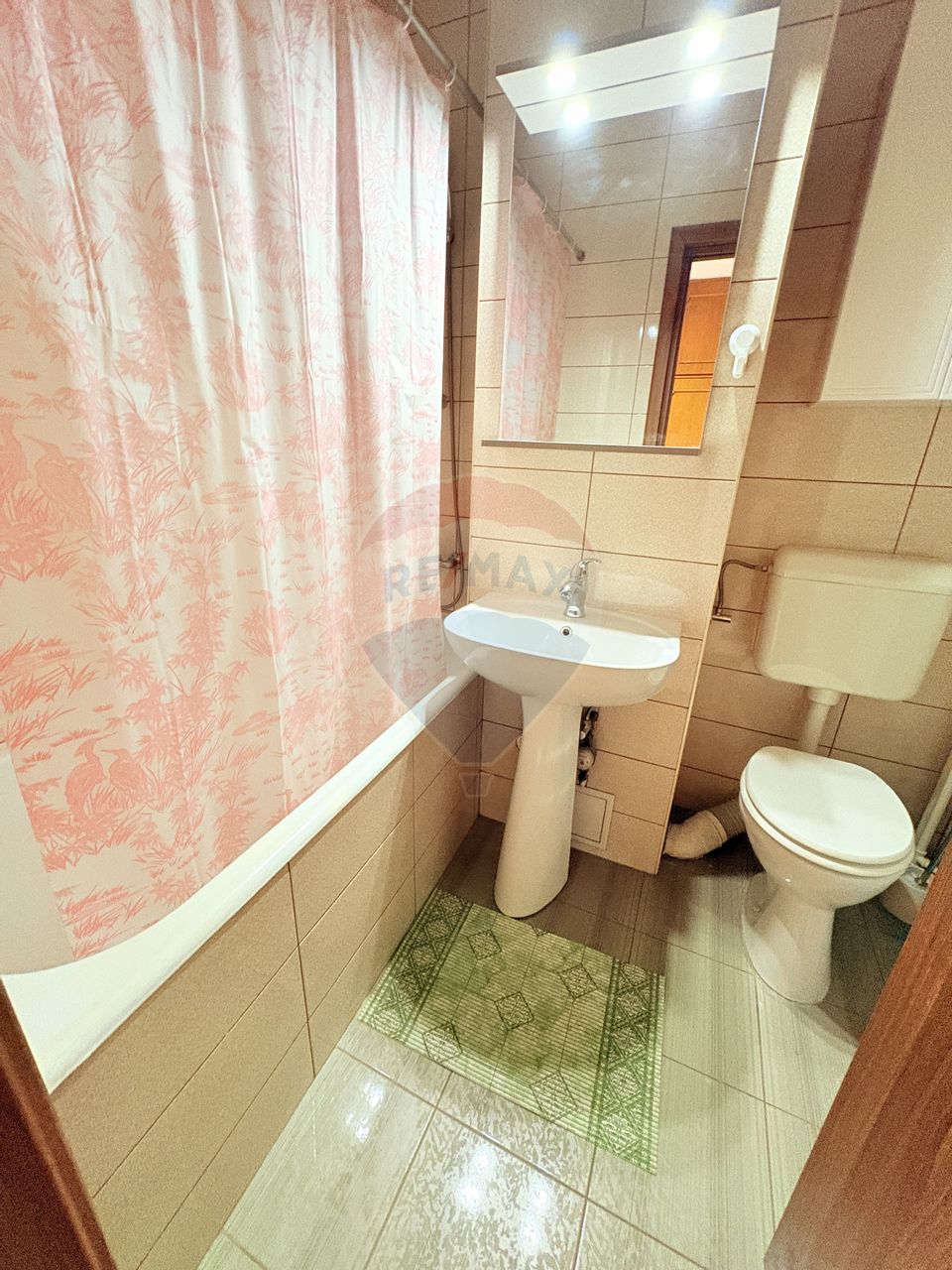 3 room Apartment for rent, Iancului area