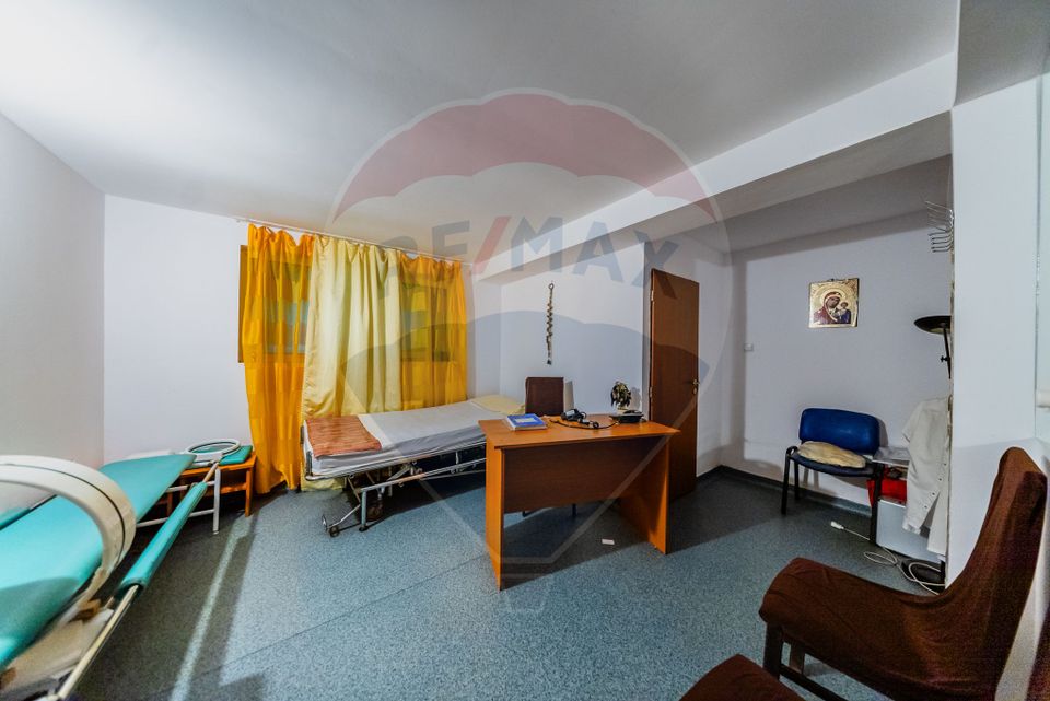 23 room Hotel / Pension for sale