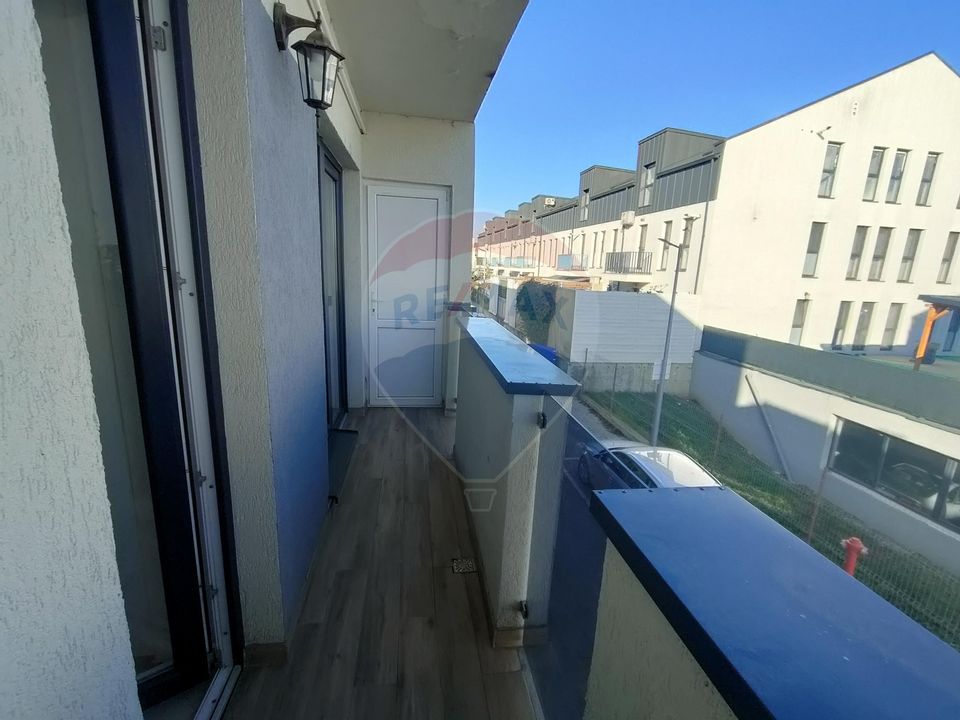 Apartament cu 2 camere de închiriat