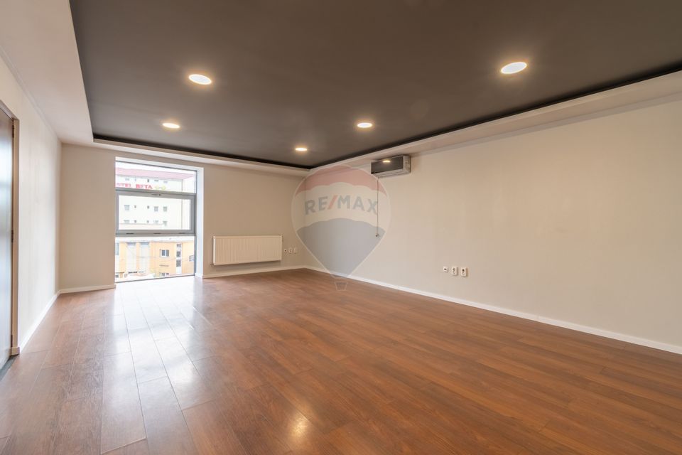 240sq.m Office Space for rent, Gara area