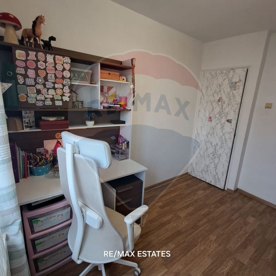 Apartament de vânzare – 2 camere semidecomandat