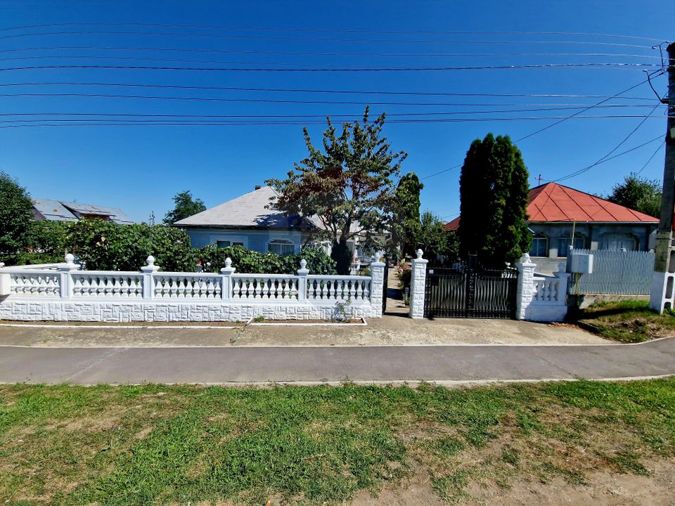 6 room House / Villa for sale