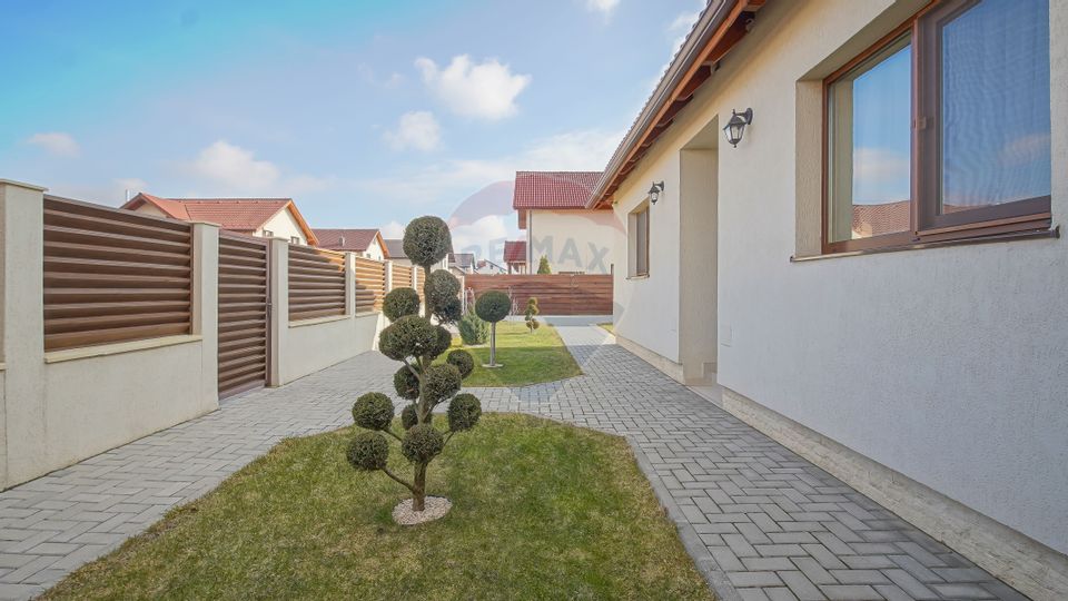 ANTECONTRACT- Casă de vânzare în Cartierul Izvor, Tărlungeni