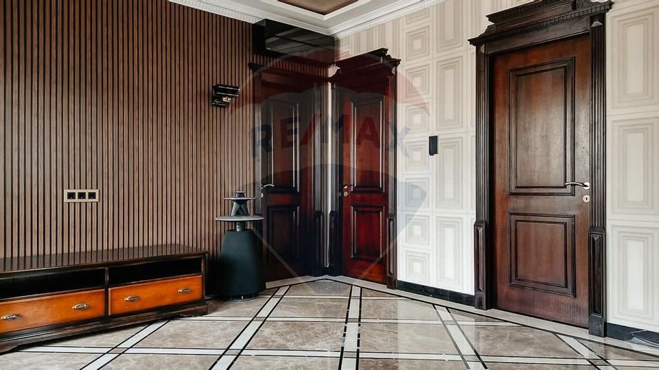 16 room House / Villa for sale, Parcul Carol area