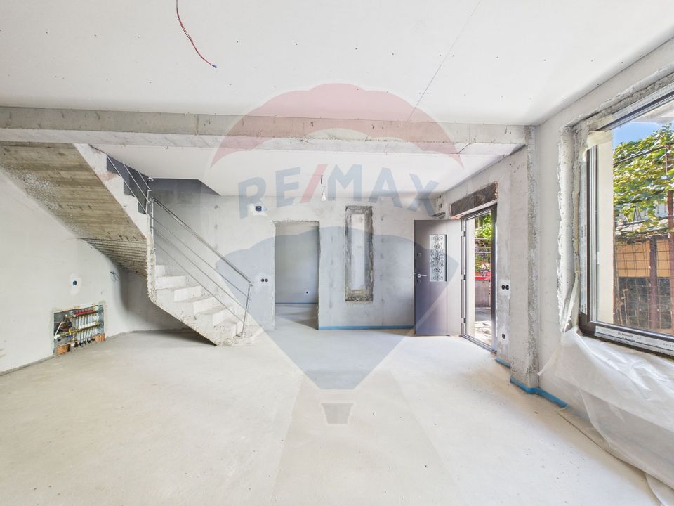 4 room House / Villa for sale, Stefan cel Mare area