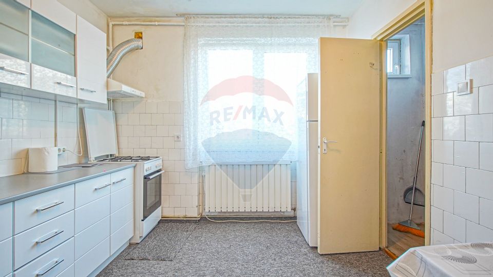 3 room Apartment for rent, Centrul Civic area