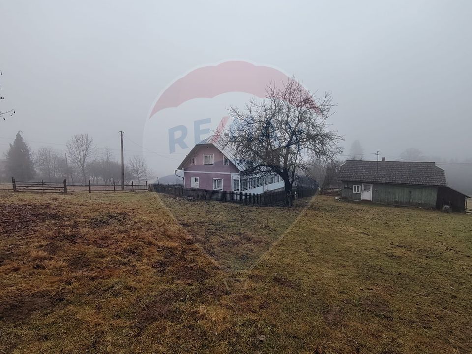Land 26,238sqm Dorna-Arini / Prelungirea Cozănești