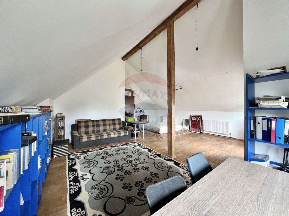 4 room House / Villa for sale, Central area