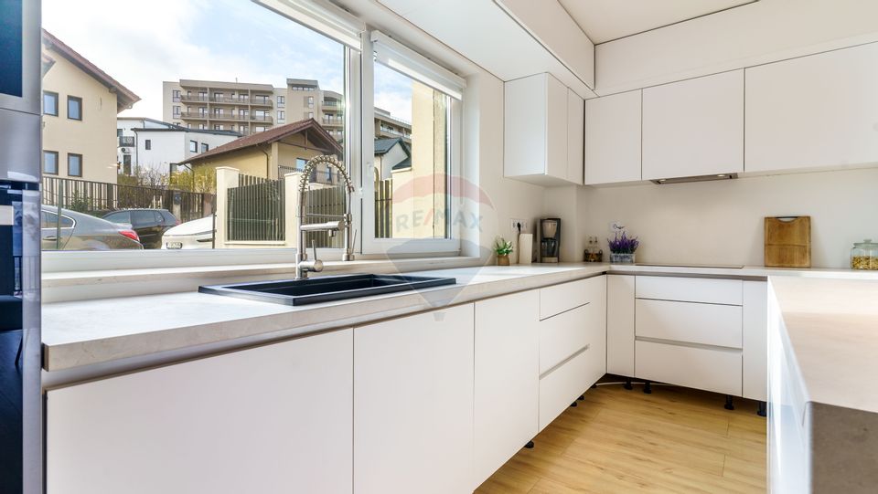 Duplex spre vânzare, zona Vivo