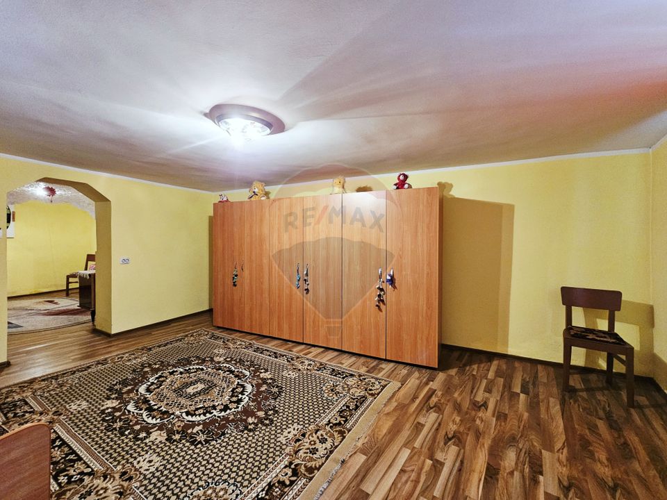 5 room House / Villa for sale, Central area