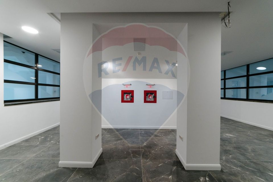 2,300sq.m Commercial Space for rent, Central area