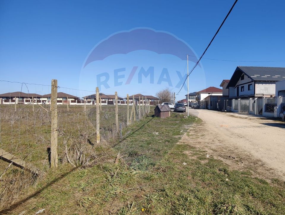 Teren intravilan de vanzare 2.500mp Lazu  Strada Olarilor Constanta