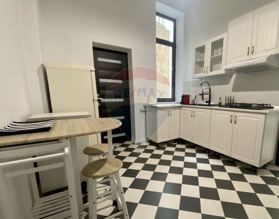 Apartament  lux de închiriat în zona Piata Rosetti