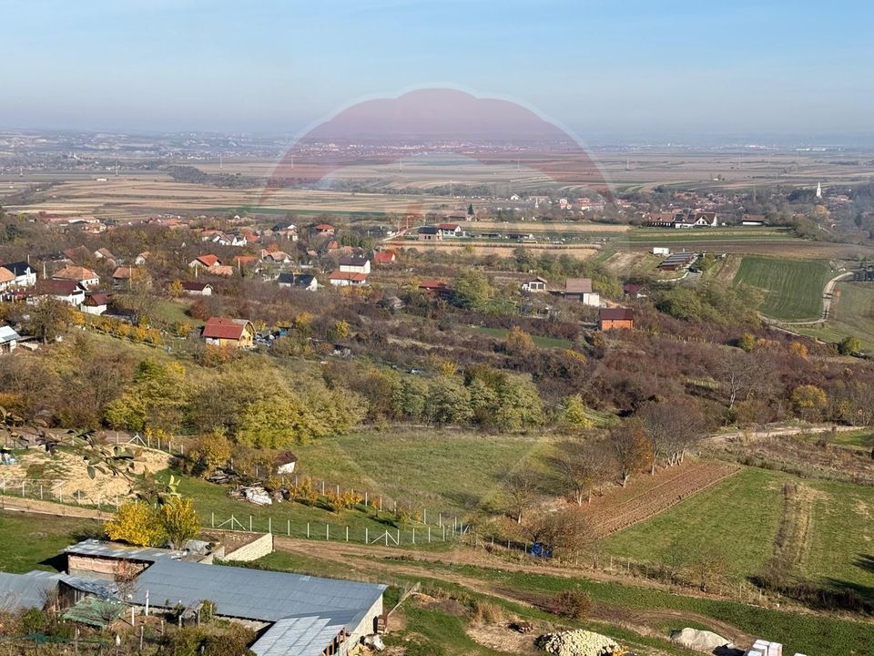 Teren de vânzare în Moldovenești – la 30 de minute de Cluj-Napoca