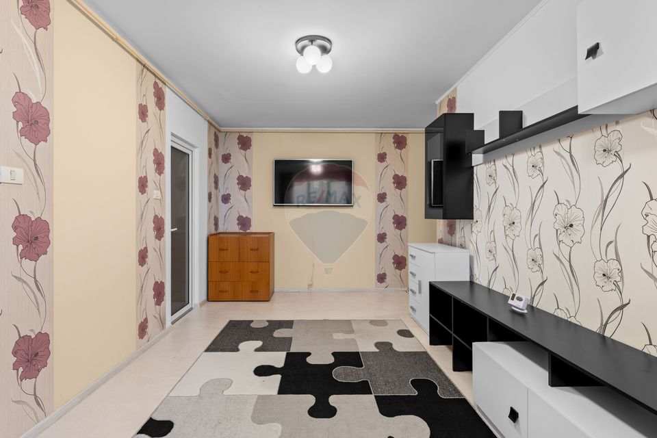 2 room Apartment for rent, Boul Rosu area
