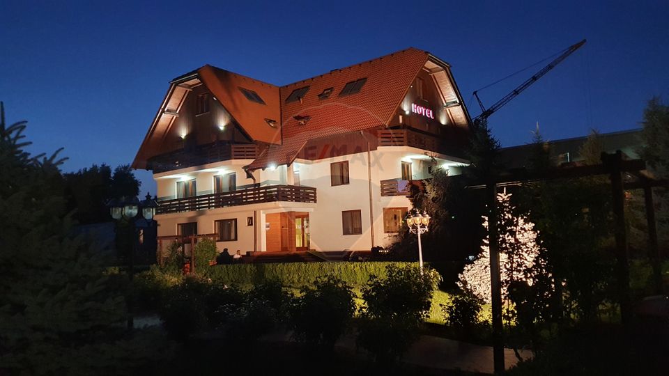 HOTEL,PISCINA SI CORT DE EVENIMENTE | 18080 MP TEREN | GRIVITEI BRASOV