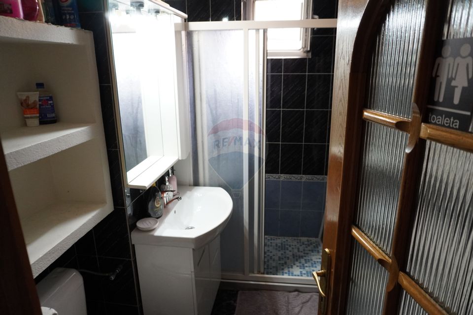 4 room Apartment for rent, Central area