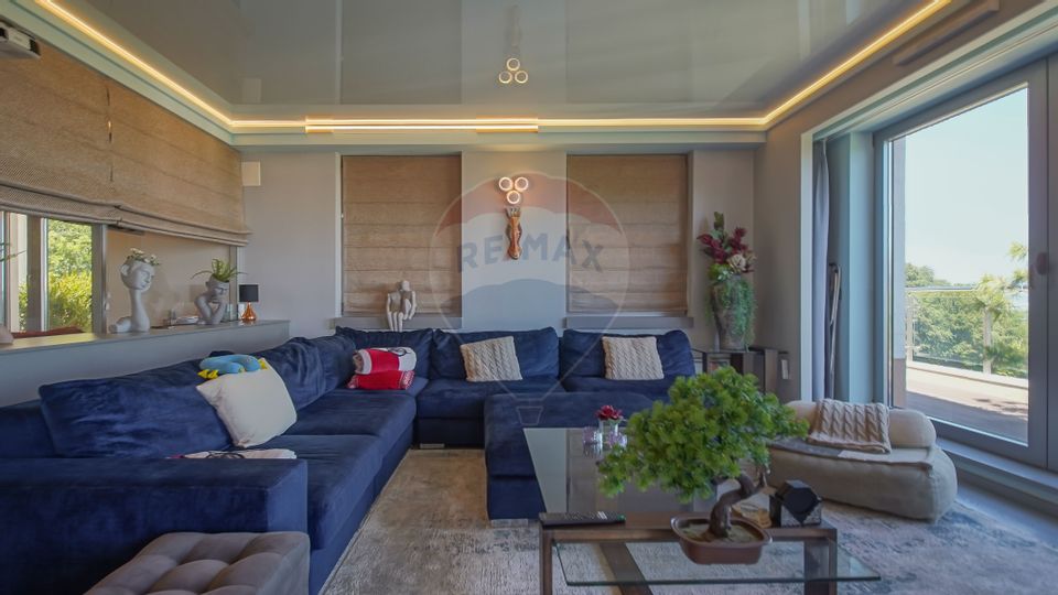 REZERVAT! PENTHOUSE UNIC IN BRASOV SINGUR PE NIVEL | DRUMUL POIENII