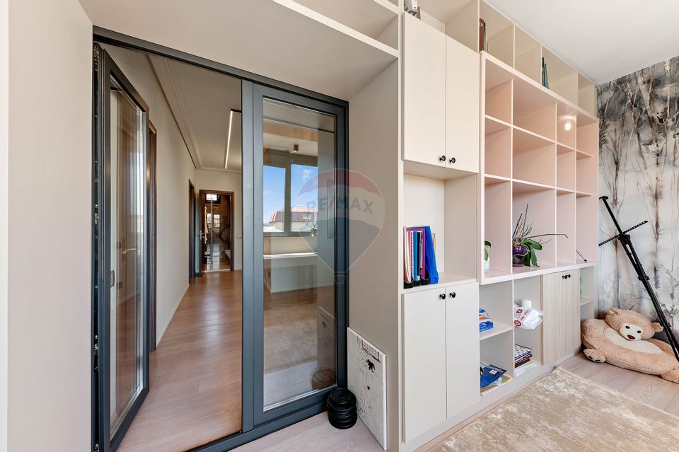 Vila de design, renovată integral 2022, grădină amenajată – Fundeni