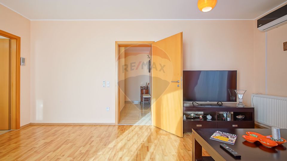 2 room Apartment for rent, Avantgarden area