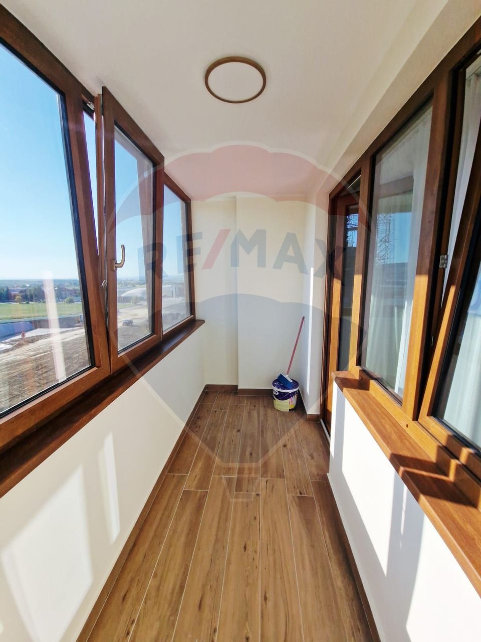 Apartament modern de inchiriat