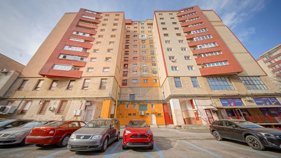 4 room Apartment for rent, Vlahuta area