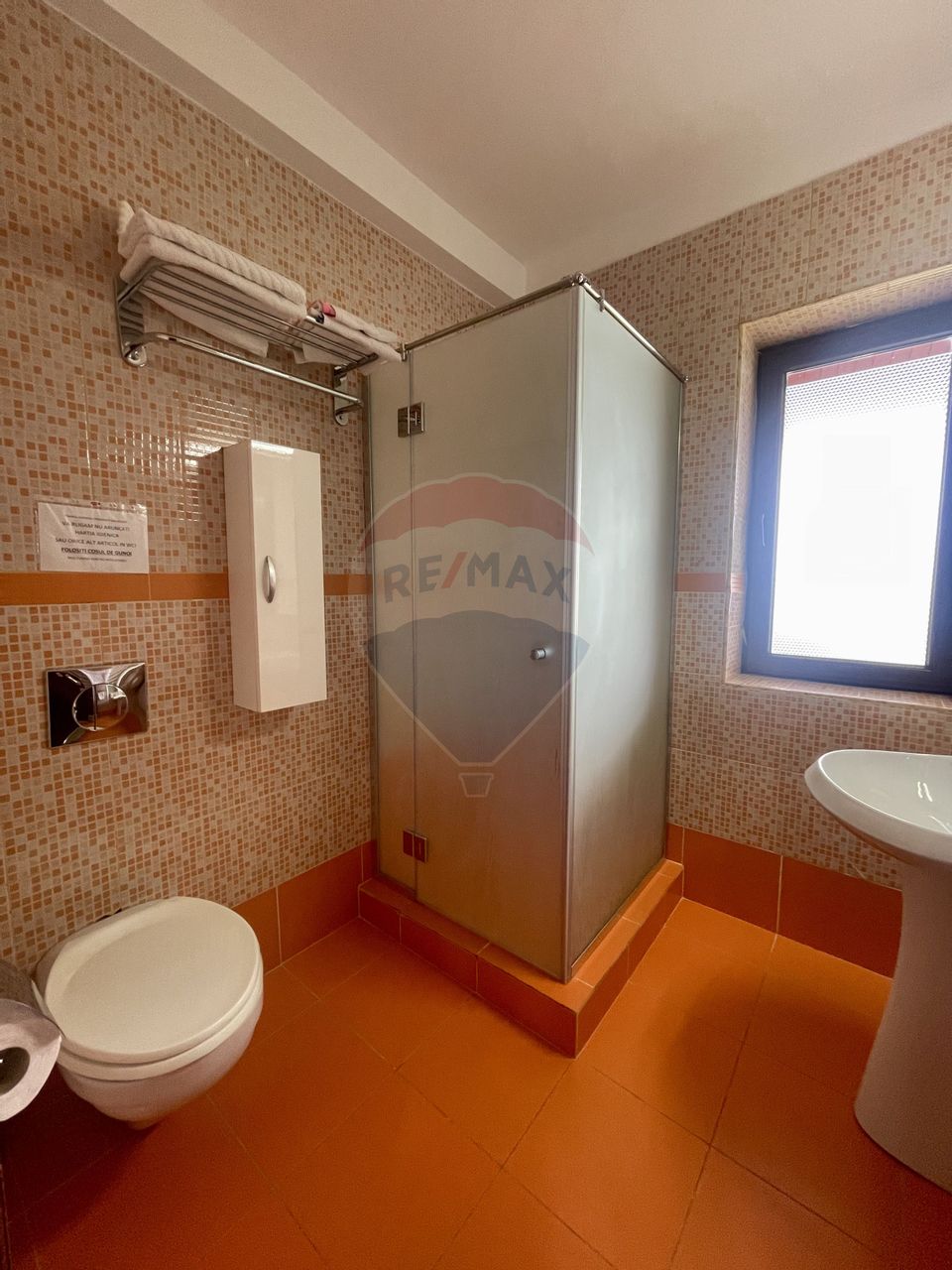 20 room Hotel / Pension for sale, Central area