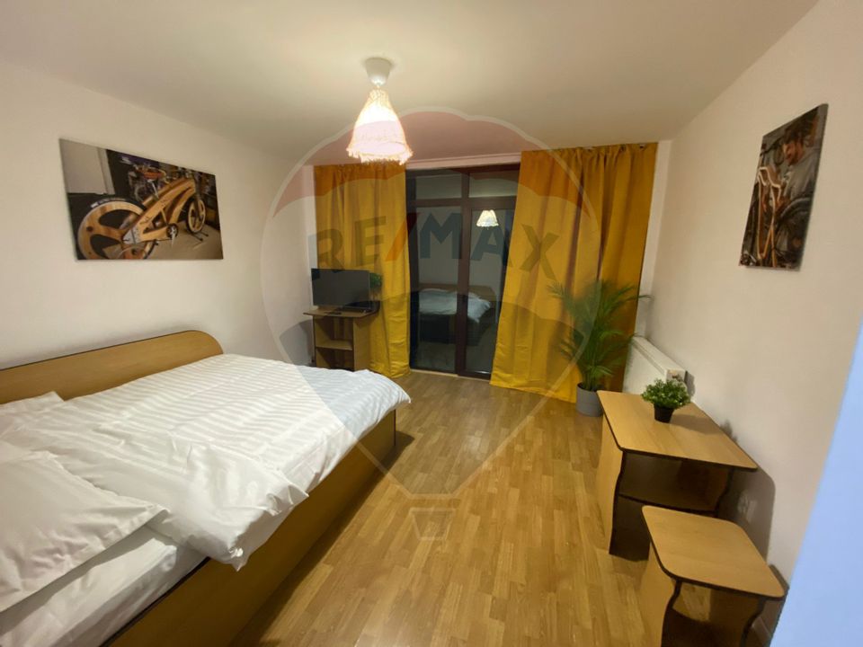 12 room Hotel / Pension for sale