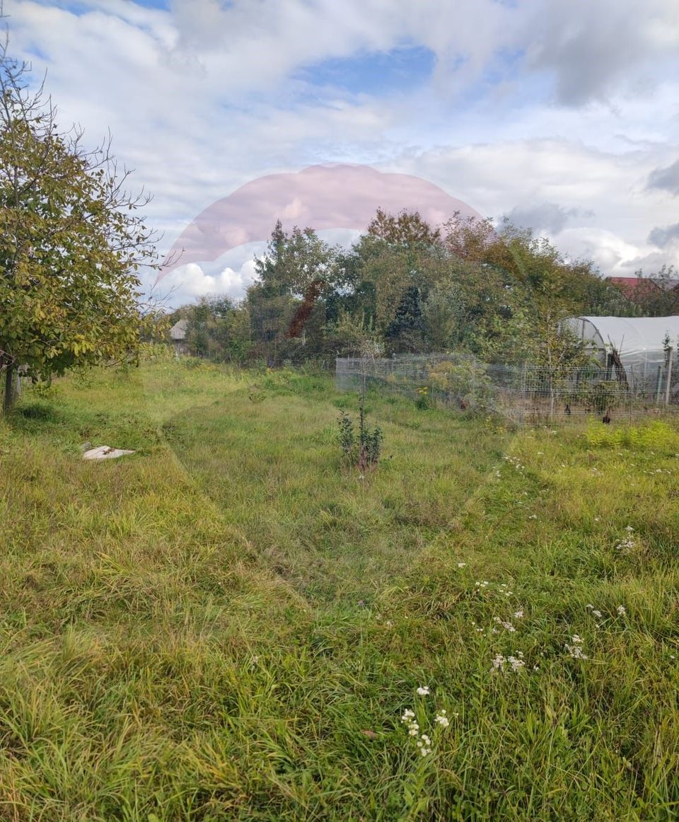 Land 1,100sqm Sighetu Marmatiei / Strada Primaverii