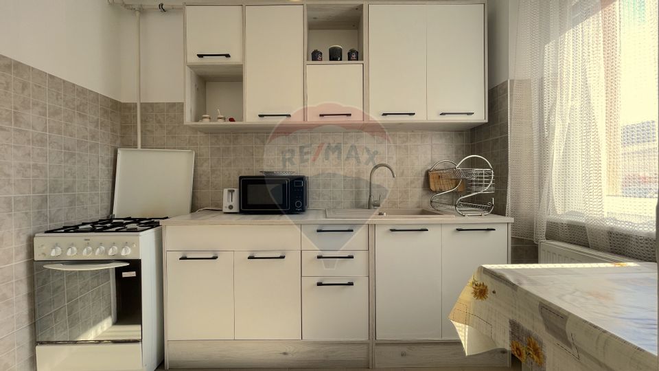 Apartament de închirat, zona Județean!