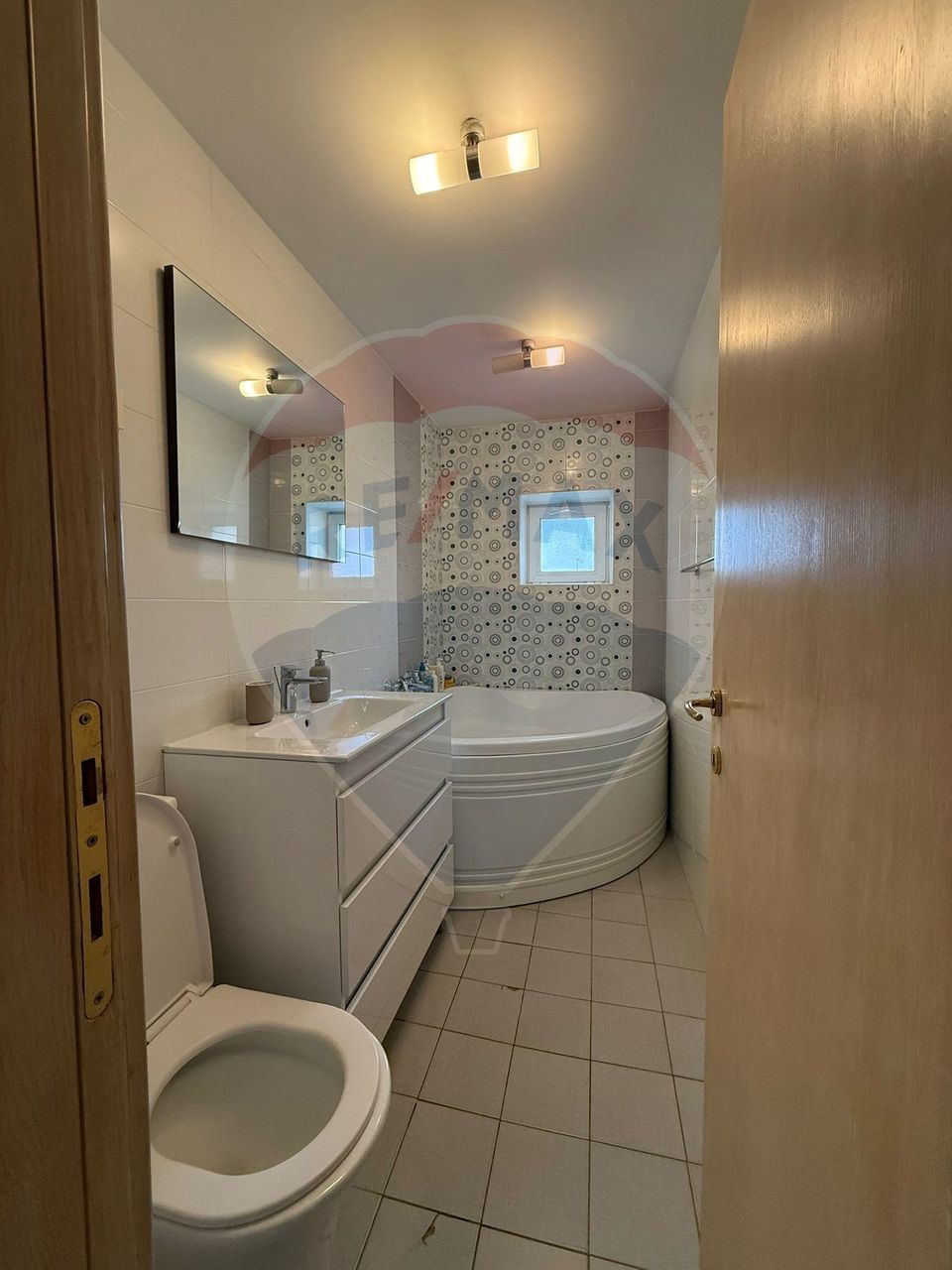 3 room Apartment for rent, Vitan Mall area