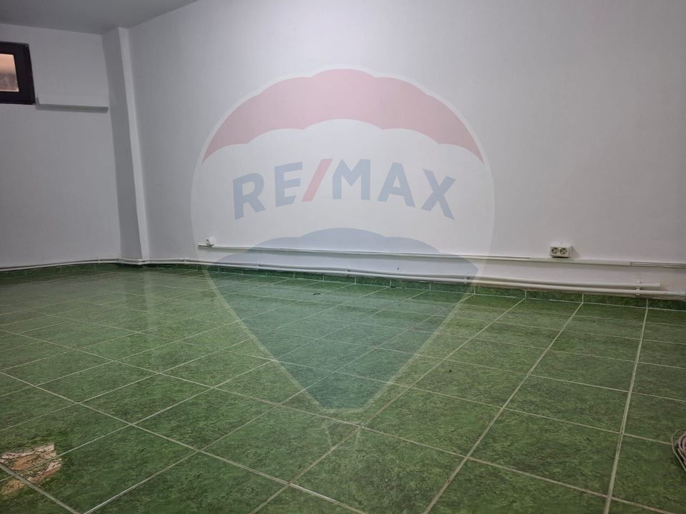 100sq.m Commercial Space for rent, Garii area