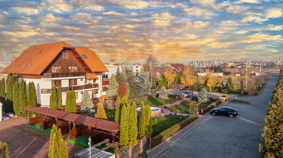HOTEL,PISCINA SI CORT DE EVENIMENTE | 18080 MP TEREN | GRIVITEI BRASOV