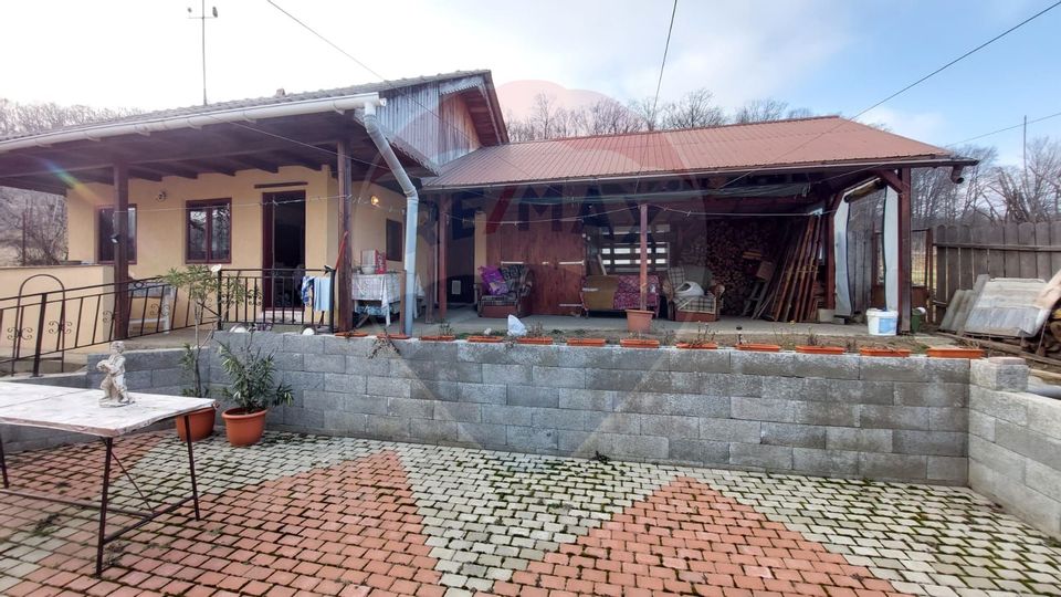 4 room House / Villa for sale