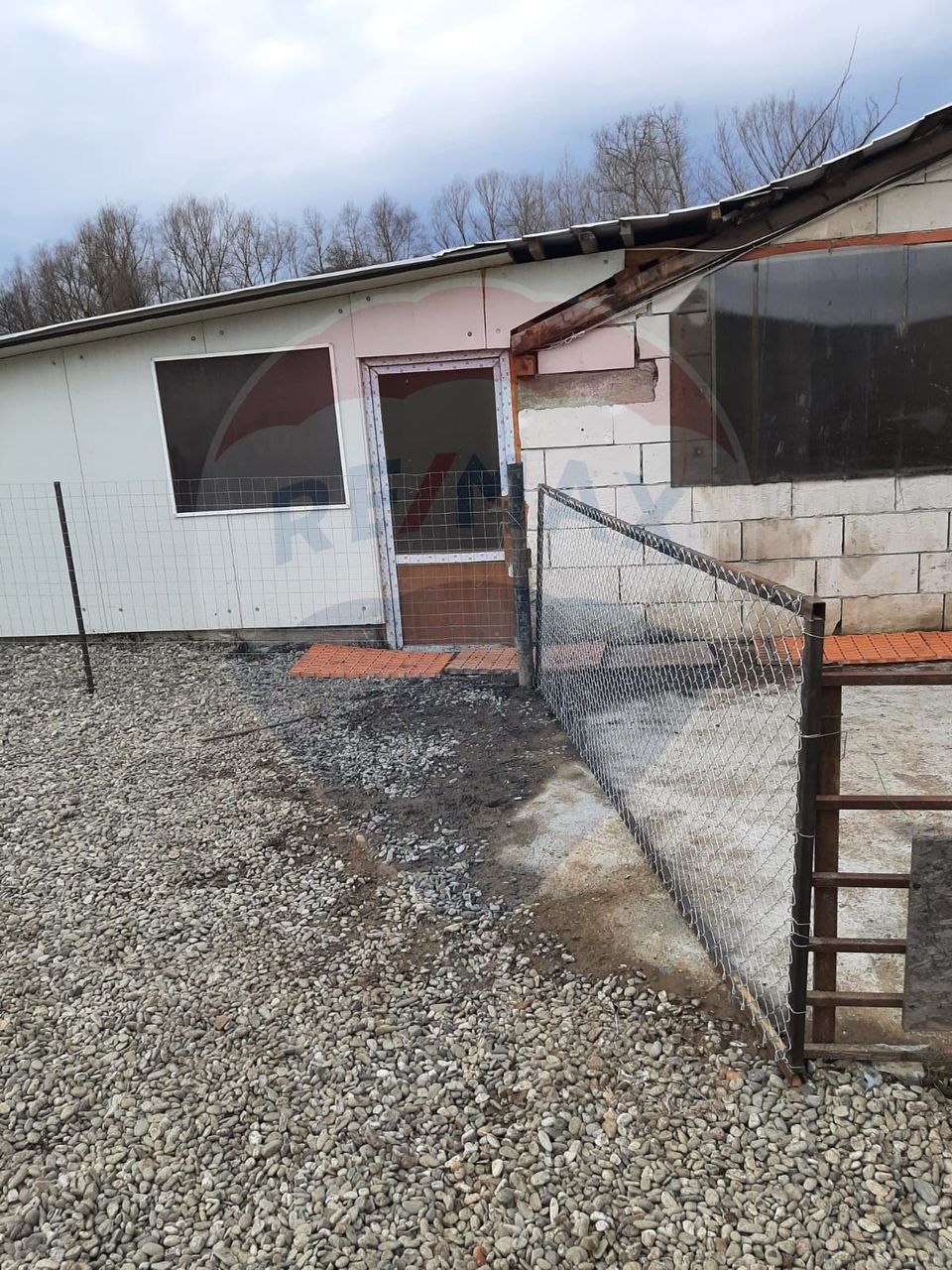 240sq.m Proprietate specială for sale