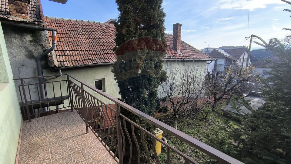 Apartament 3 camere de inchiriat în zona Dambul Rotund