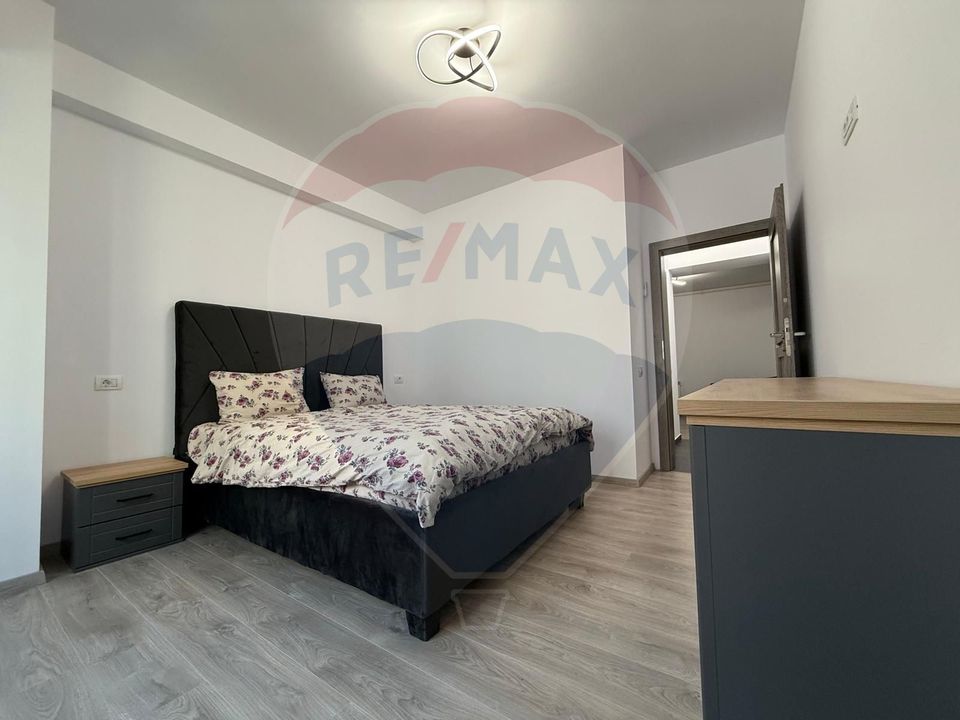 Apartament cu 2 camere de închiriat în zona Faleza Nord